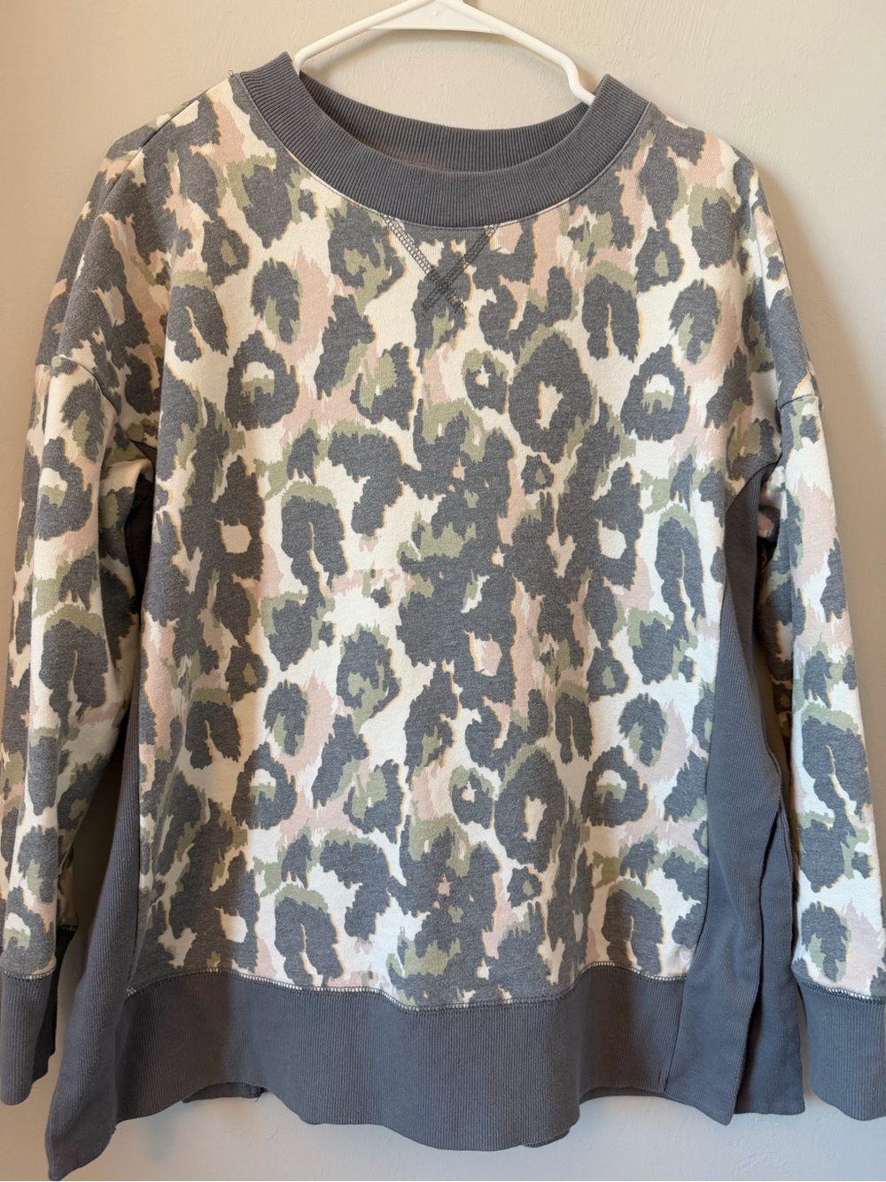 BKE Gray and Cream Leopard Print Crewneck Tunic Sweatshirt